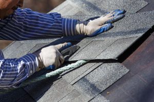 How the Shingle Roofing Installation Process Works